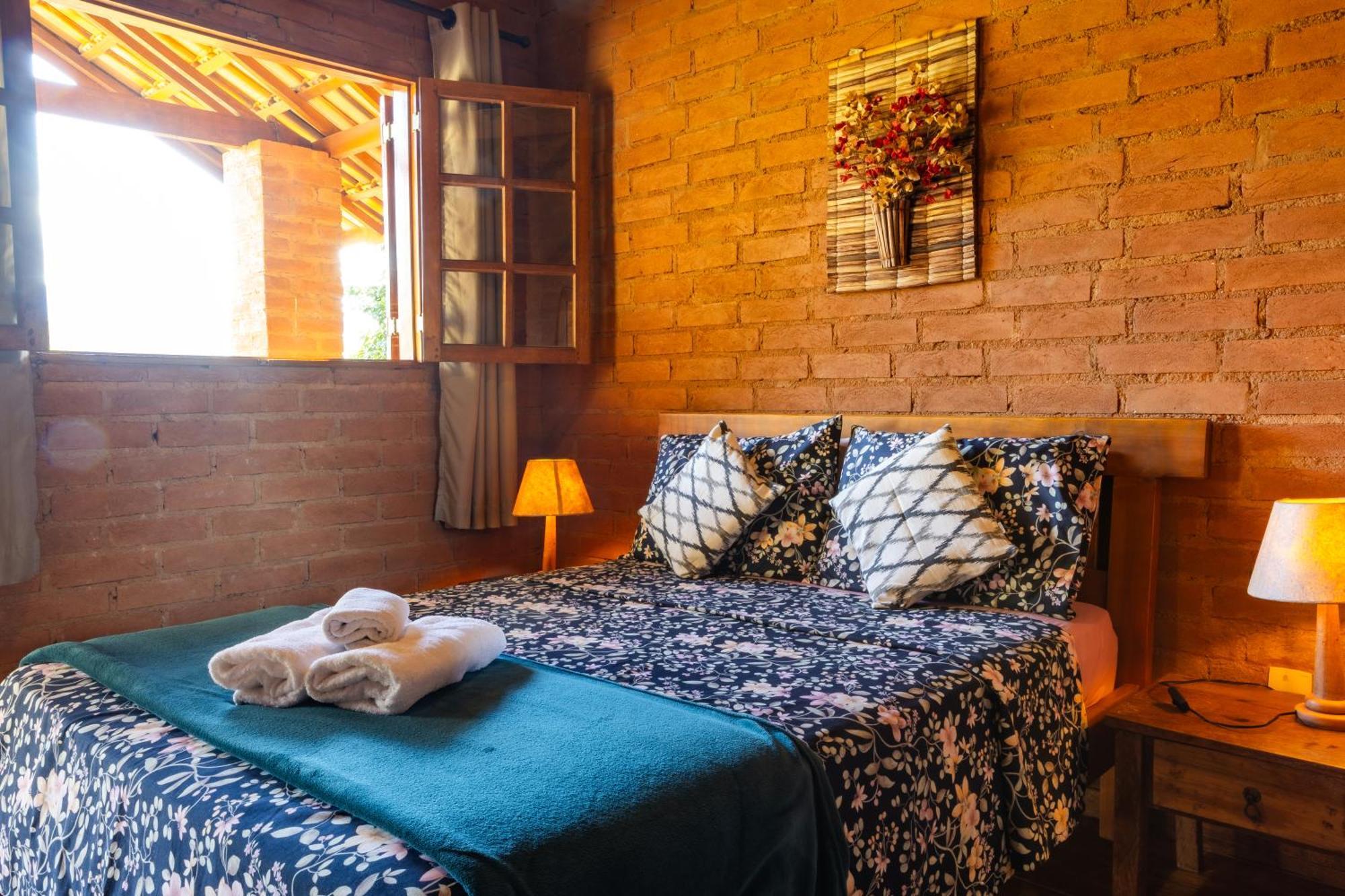 Pousada Lua Bonita Sao Bento do Sapucai Bagian luar foto